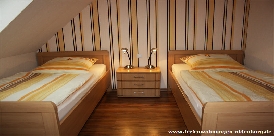 Ferienwohnung - Monteurwohnung LK Oldenburg: ob Einzel- oder Doppelzimmer - unsere Zimmer sind mit Einzelbetten ausgestattet, die bei Bedarf auch zusammengeschoben werden können. Fragen zu den Ferienwohnungen im Oldenburger Land beantwortet Ihnen Frau Kowalski gern unter Tel.: 04407-937803 Doppelzimmer Ferienwohnung Kowalski Wardenburg
