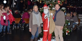12.16.1 Lichterfest Schule