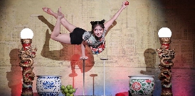 Chinesischer Circus Teaser