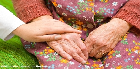 Seniorenbetreuung - Betreuungsdienst Wardenburg Tel: 04407-1313 sennioren-haende-fotolia:590