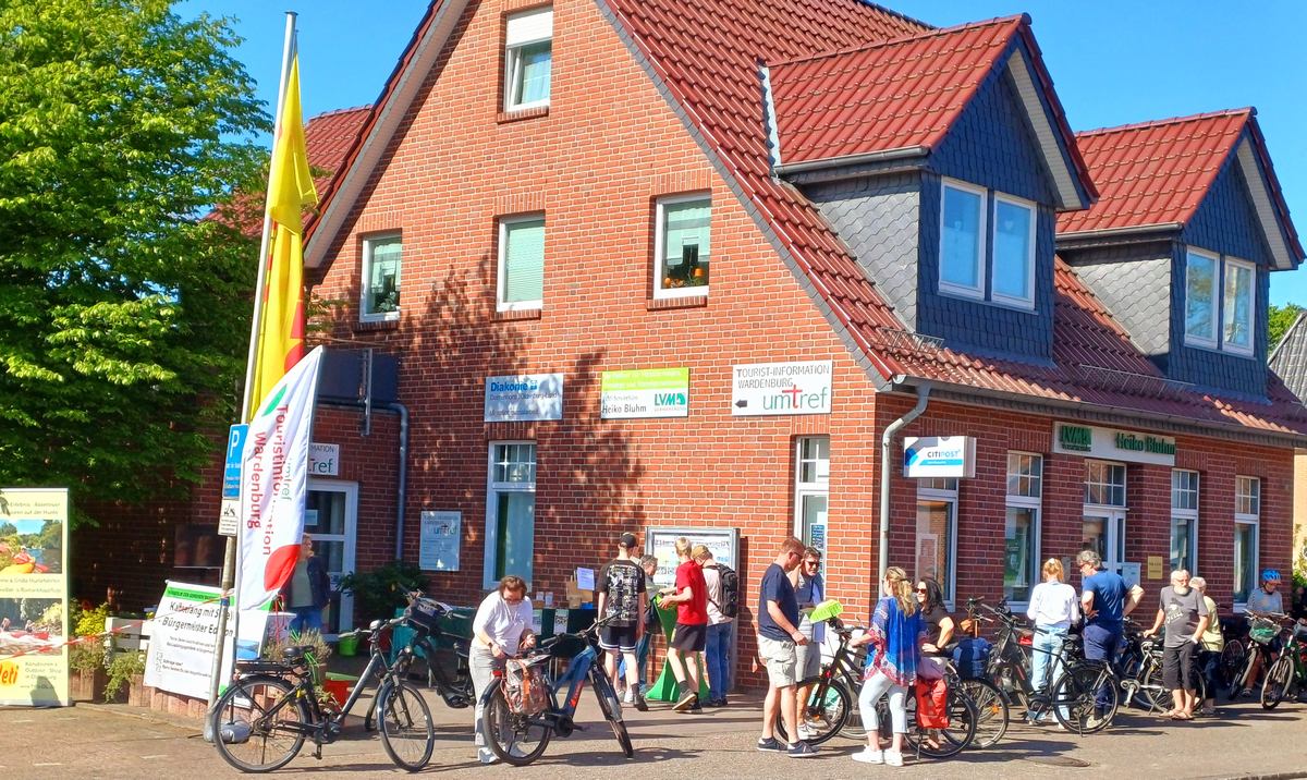 umtref Touristinformation 26203 Wardenburg Oldenburger Straße 228. Foto: Andrea Klarman umtref - Zeitung www.landkreis-kurier.de umtref_touristinformation-wardenburg_foto_andrea_klarmann_zeitung_landkreis-kurier